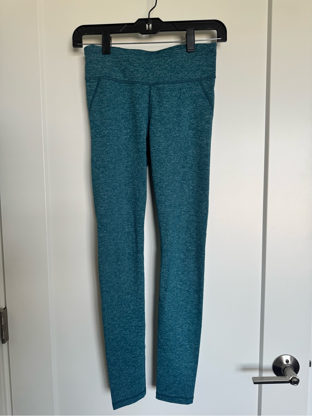 Under Armour Womens’ Teal Performance Leggings